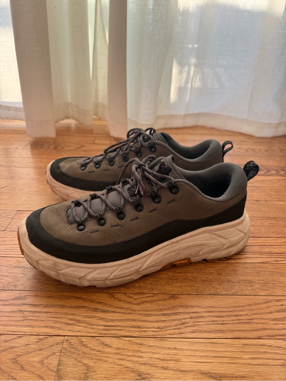 HOKA Men's Gray, Black and Cream Cushioned Tor Summit Shoes, Size 12